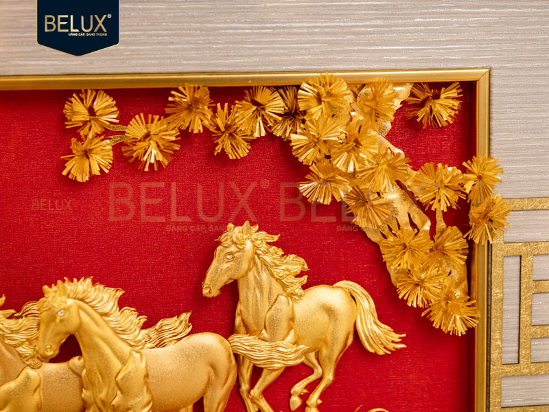 Tranh quà tặng mã đáo thành công mạ vàng 24k 81x42cm